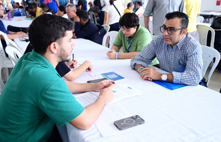 Dia D da Empregabilidade conecta empresas a profissionais com deficiência, em Fortaleza