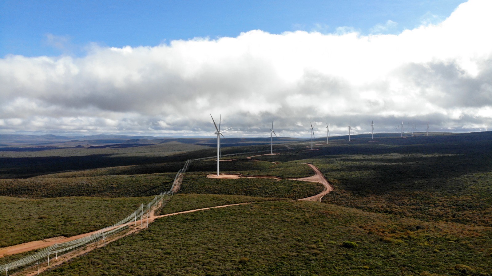 Bahia amplia liderança em energia limpa com inauguração do Complexo Eólico Pedra Pintada